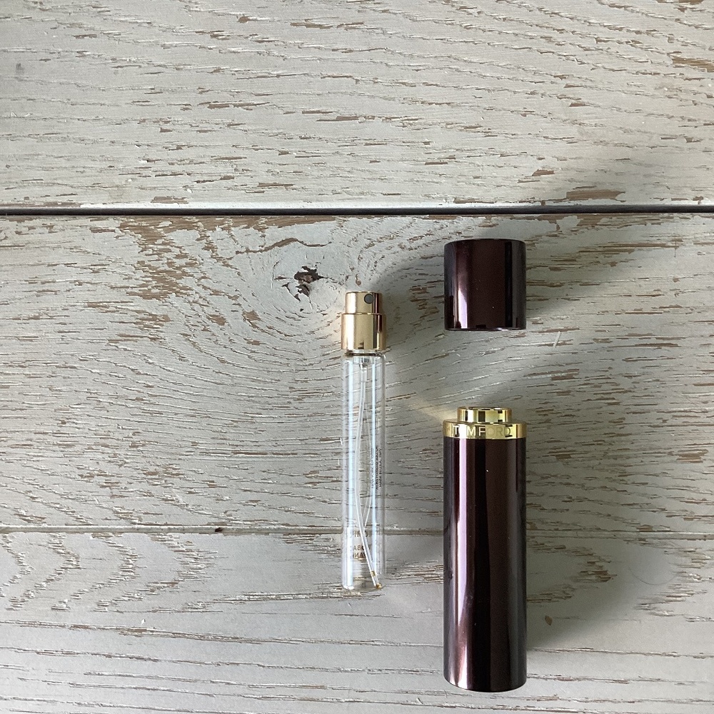 Tom Ford empty refillable travel bottler